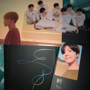 BTS Love Yourself Tear Album + Stand, Poster, Card